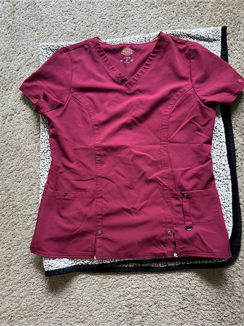 Dickies Women's V-Neck Scrub Top - Wine